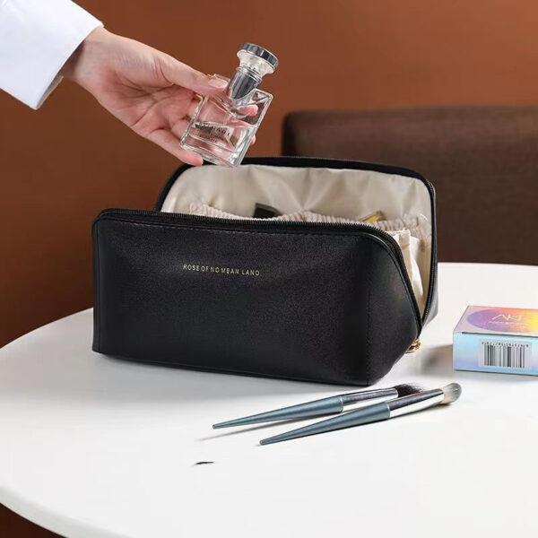 Travel Cosmetic Bag Large Capacity Multifunction Travel Cosmetic Bag Women Toiletries Organizer Female Storage Make Up Case Tool - Image 9